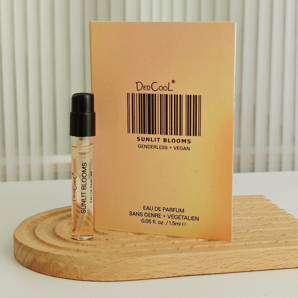 New DedCool Sunlit Blooms EDP 0.05 fl oz/ 1.5 ml Sample Spray